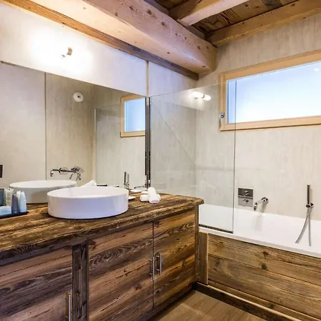 Vacanze A - Ski Chalet * Борміо