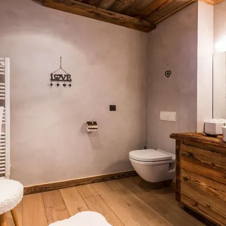 Будинок відпочинку Vacanze A - Ski Chalet *